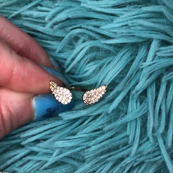 3/$25 Angel Wings Ring - Picture 3 of 4